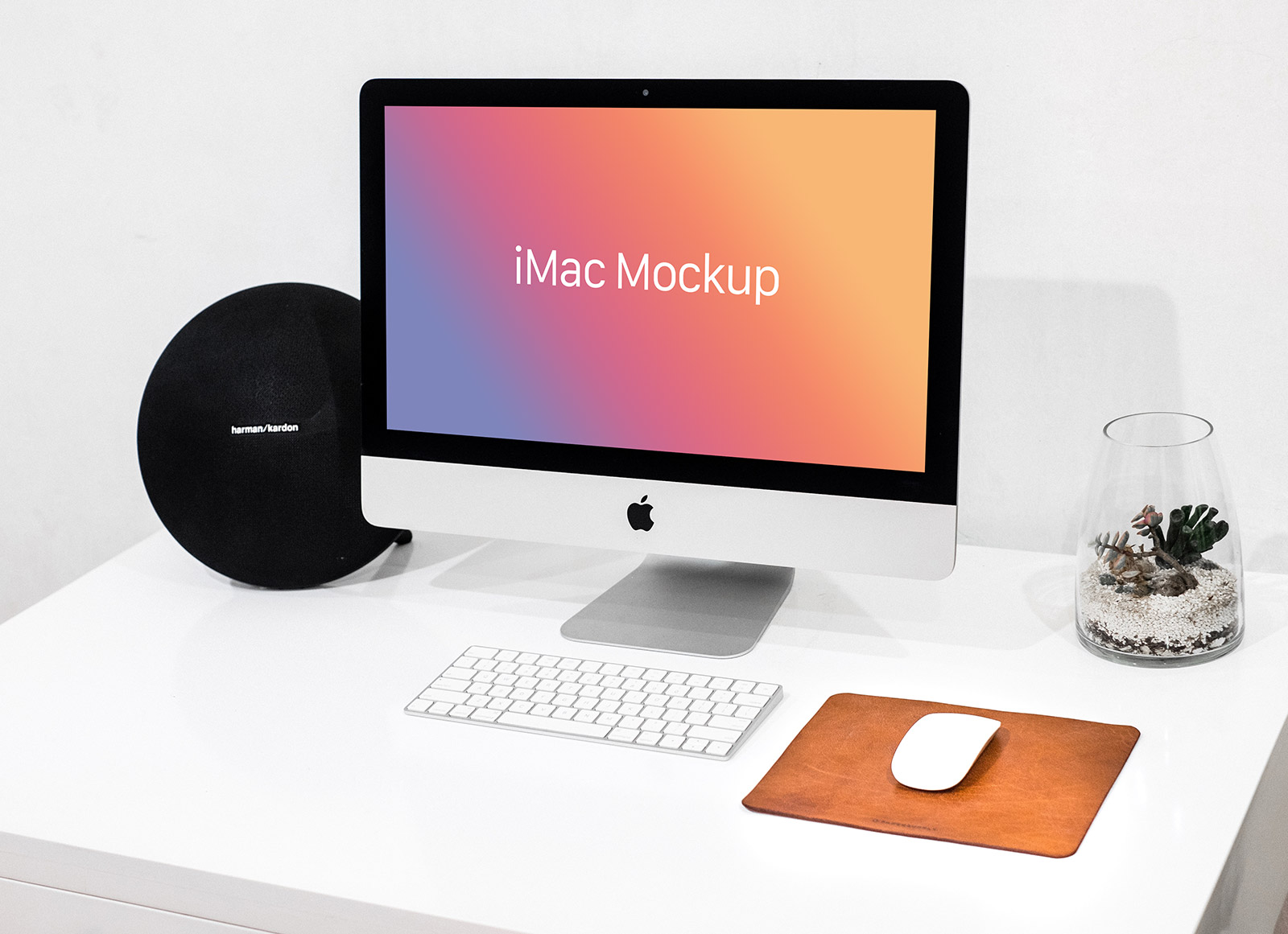 Apple iMac Mockup on White-Desk