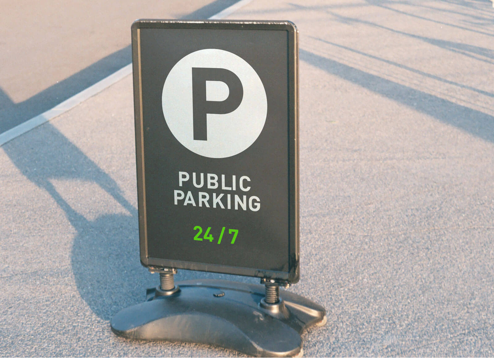 Maqueta de señalización de conciencia de estacionamiento