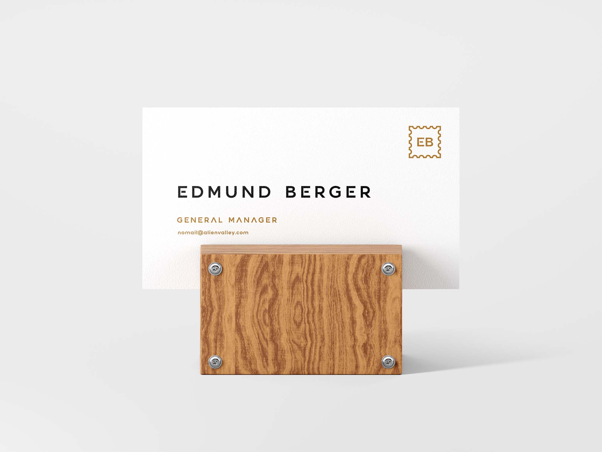 Free Business Card with Wooden Support Mockup 