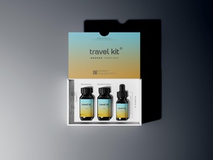 Maqueta de embalaje de kit de viajes cosméticos