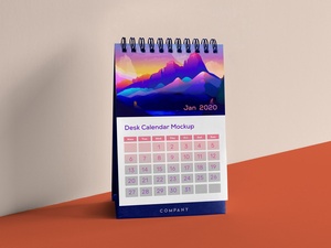 Maqueta de calendario de mesa vertical / escritorio