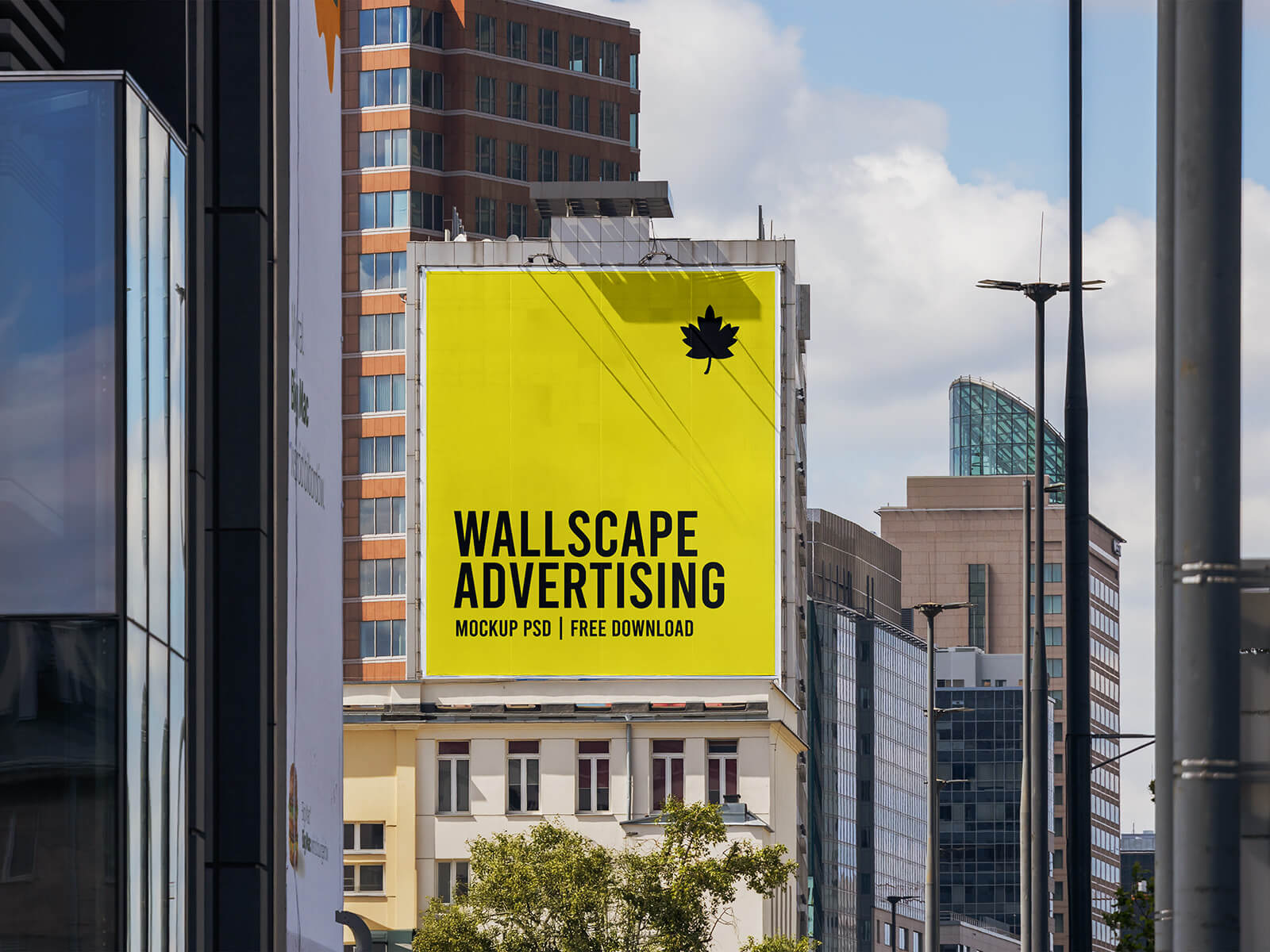 Construyendo maqueta de publicidad en el paisaje de pared