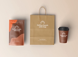Кофейный пакет и макет брендинга кружки