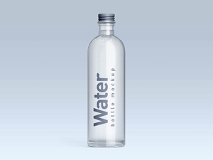 Ensemble de maquette de bouteille d'eau en verre