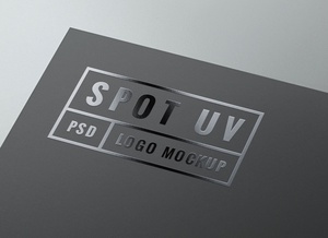 Maqueta de logotipo de recubrimiento UV spot
