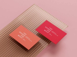 Maqueta de tarjetas de presentación de plexiglás gratis