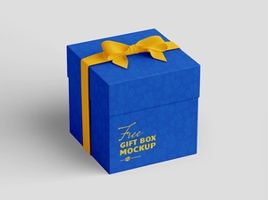 Free Square Gift Box Mockup PSD